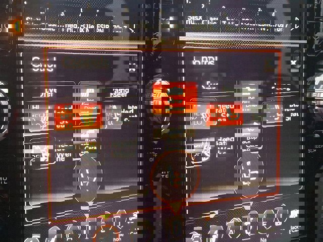 Used 2020 RAM 1500 Rebel image 24