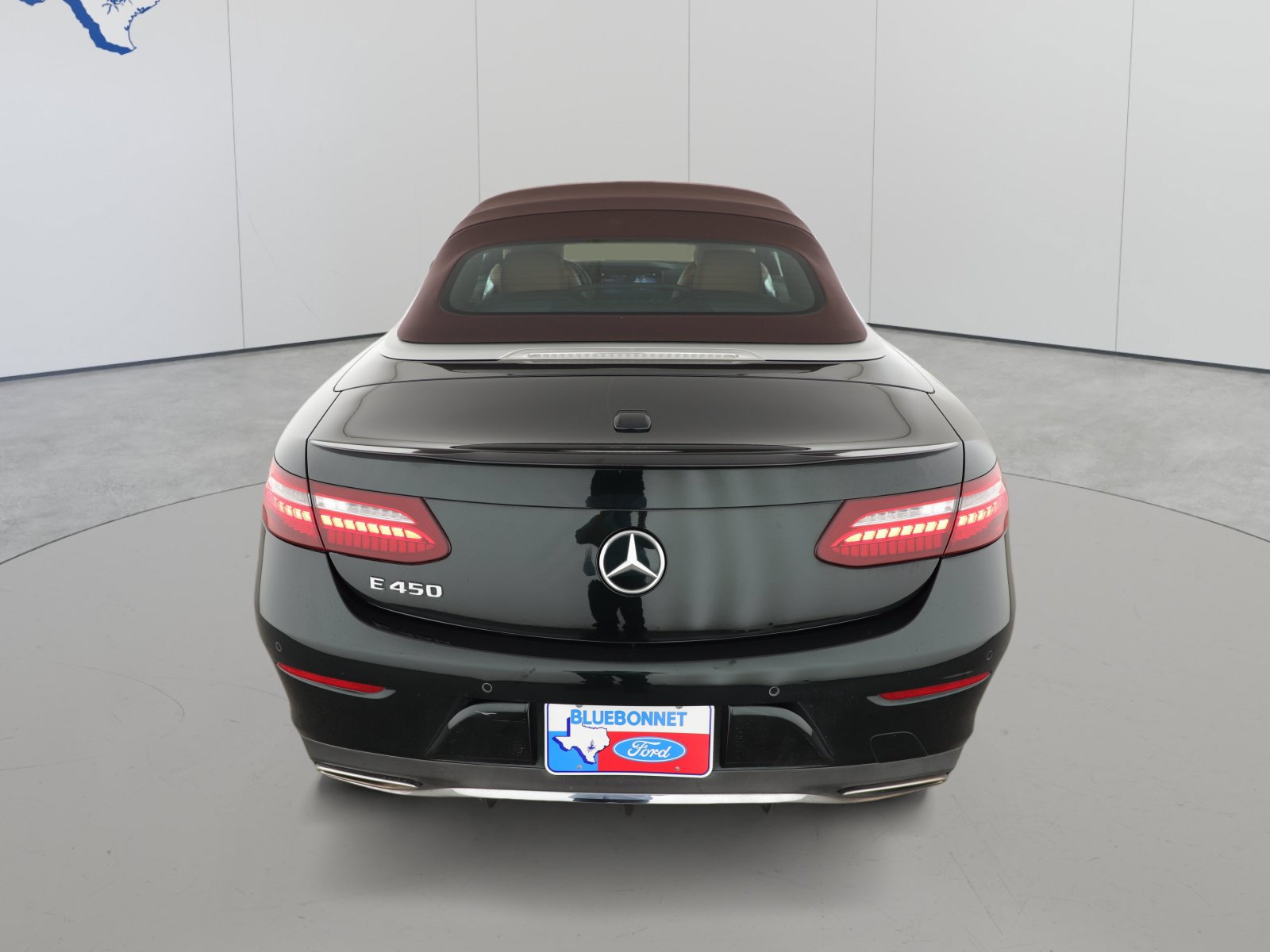 Used 2022 Mercedes-Benz E 450 Cabriolet image 4