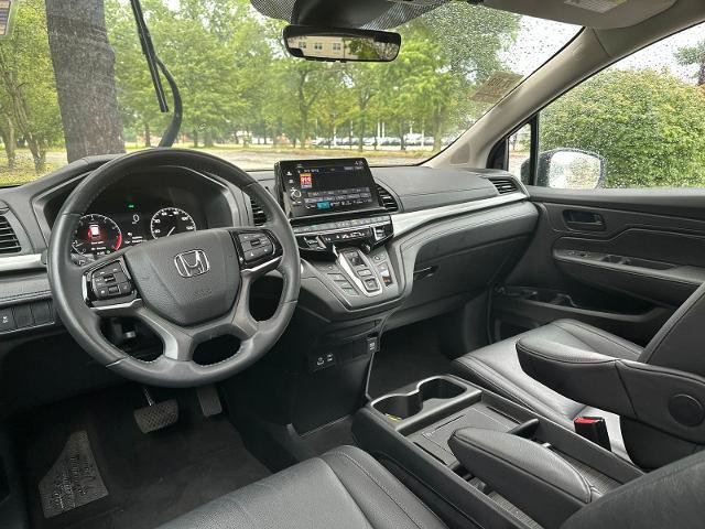 Used 2025 Honda Odyssey EX-L image 2