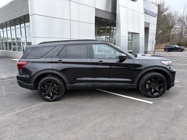 Certified 2023 Ford Explorer ST-Line w/ Class IV Trailer Tow Package image 6