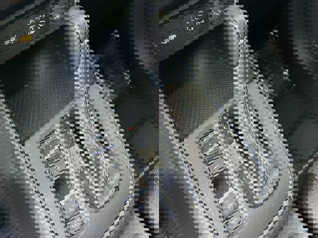 Used 2023 Honda CR-V Sport image 22