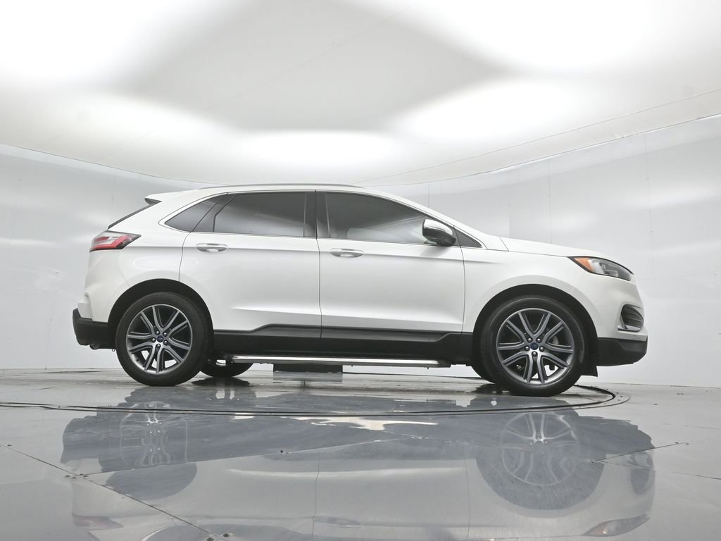 Certified 2020 Ford Edge Titanium FWD image 46