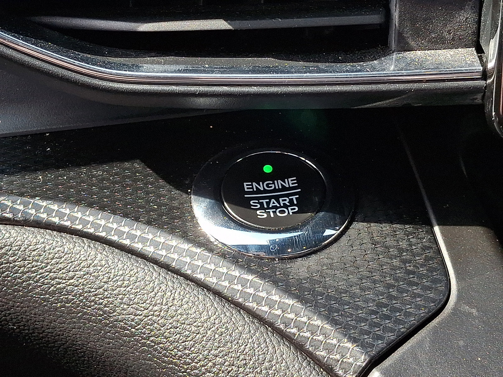 Certified 2020 Ford Explorer ST AWD/4WD image 28