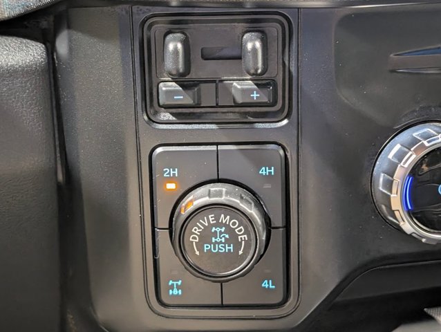 Certified 2023 Ford F250 Platinum w/ Tremor Off-Road Package AWD/4WD image 7