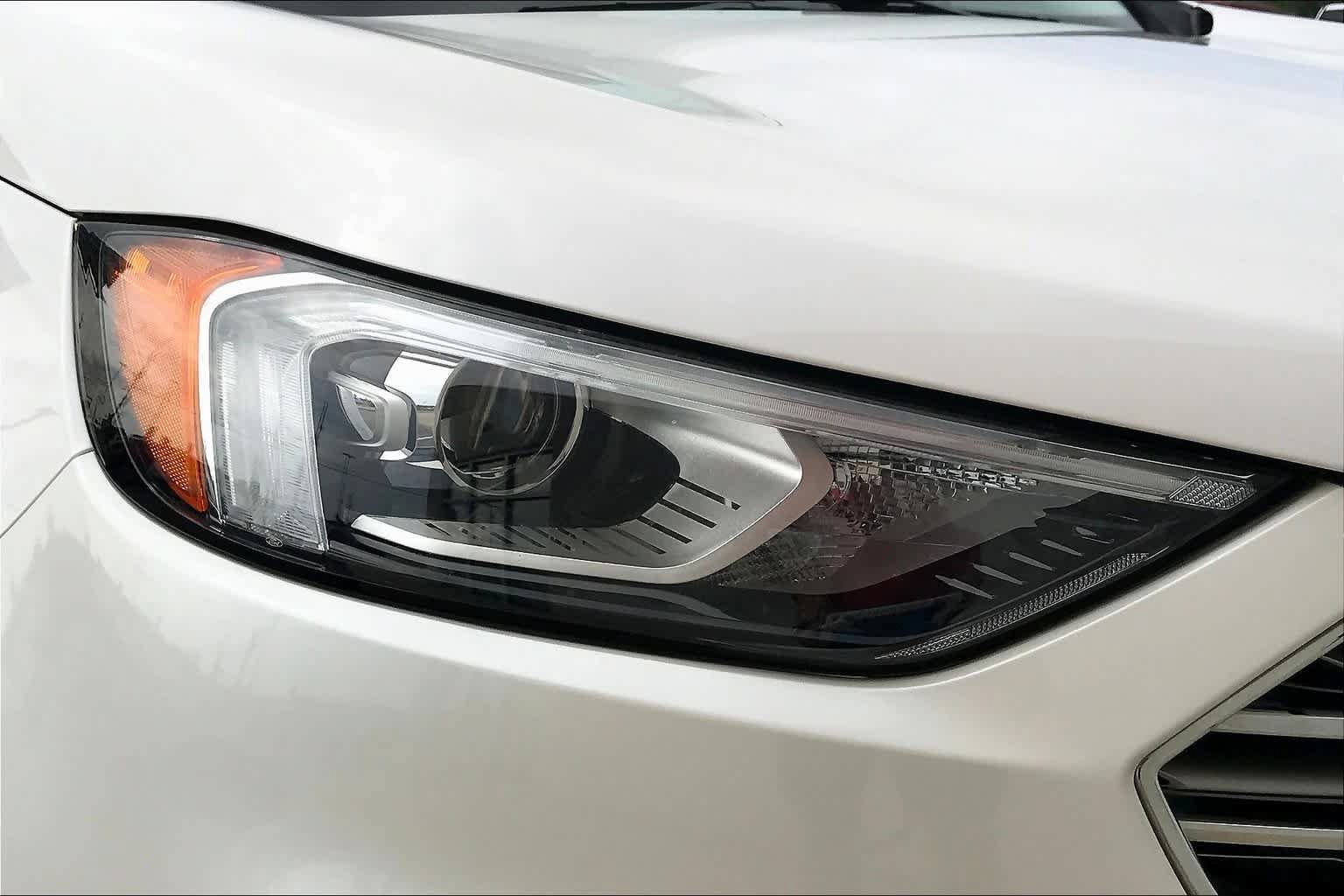 Certified 2019 Ford Edge SEL w/ Equipment Group 201A AWD/4WD image 28