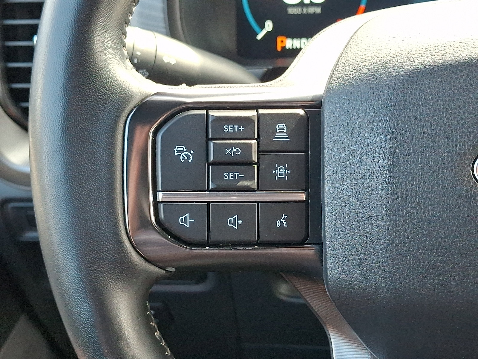 Certified 2023 Ford F150 Platinum w/ Equipment Group 701A High AWD/4WD image 24