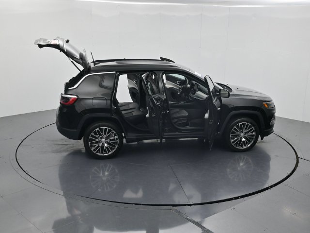Used 2023 Jeep Compass Limited AWD/4WD image 48