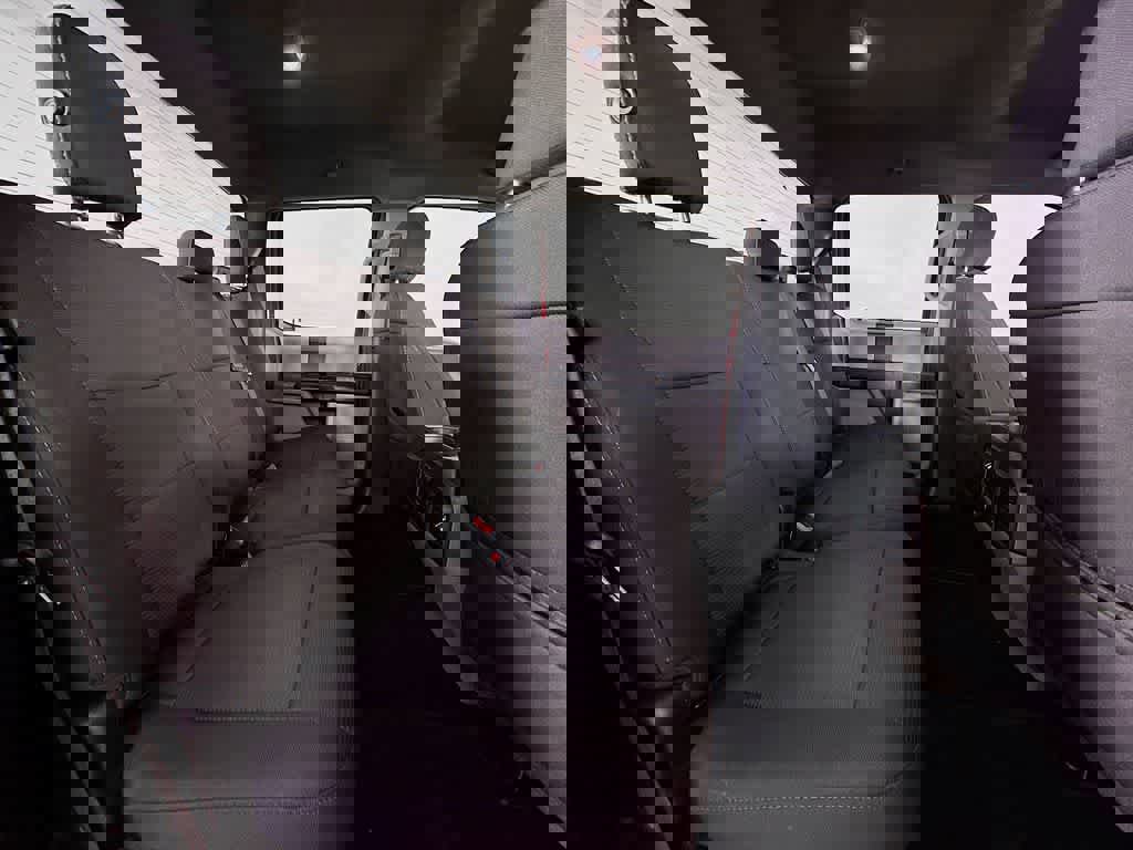 Certified 2018 Ford F150 XL w/ Equipment Group 101A Mid image 30