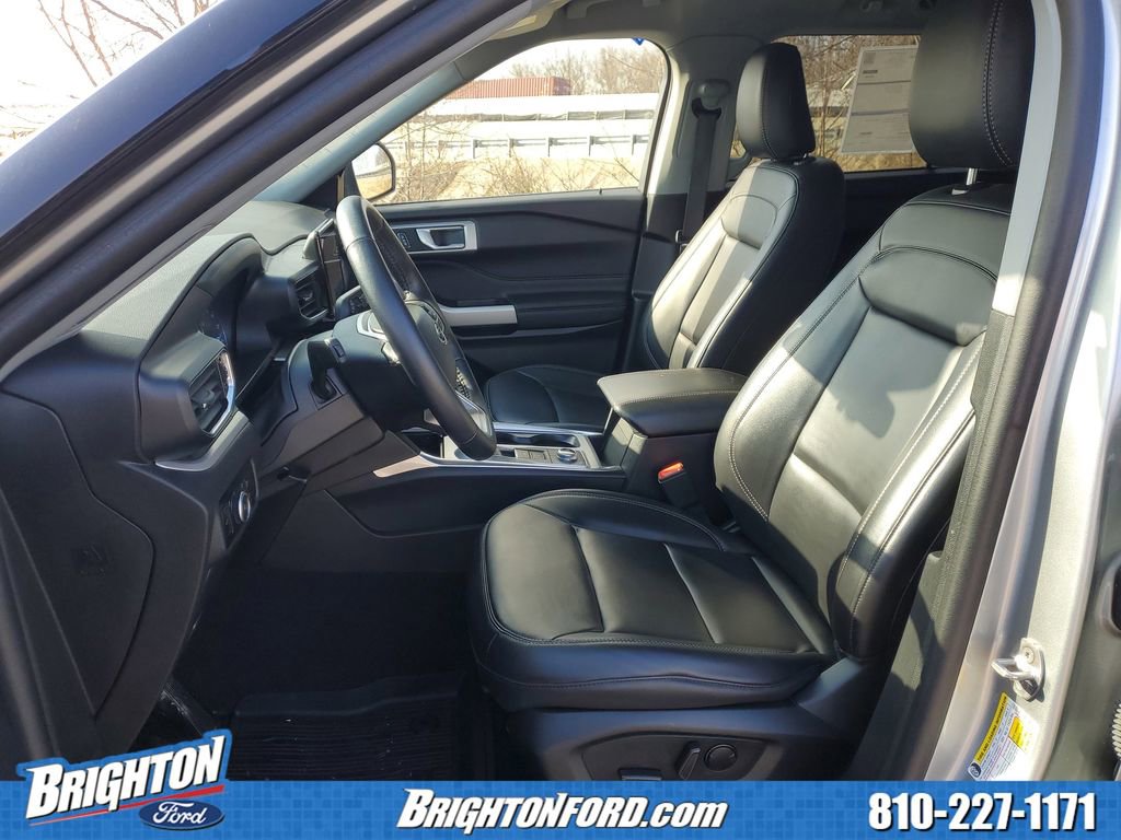 Certified 2023 Ford Explorer XLT w/ Equipment Group 202A image 10