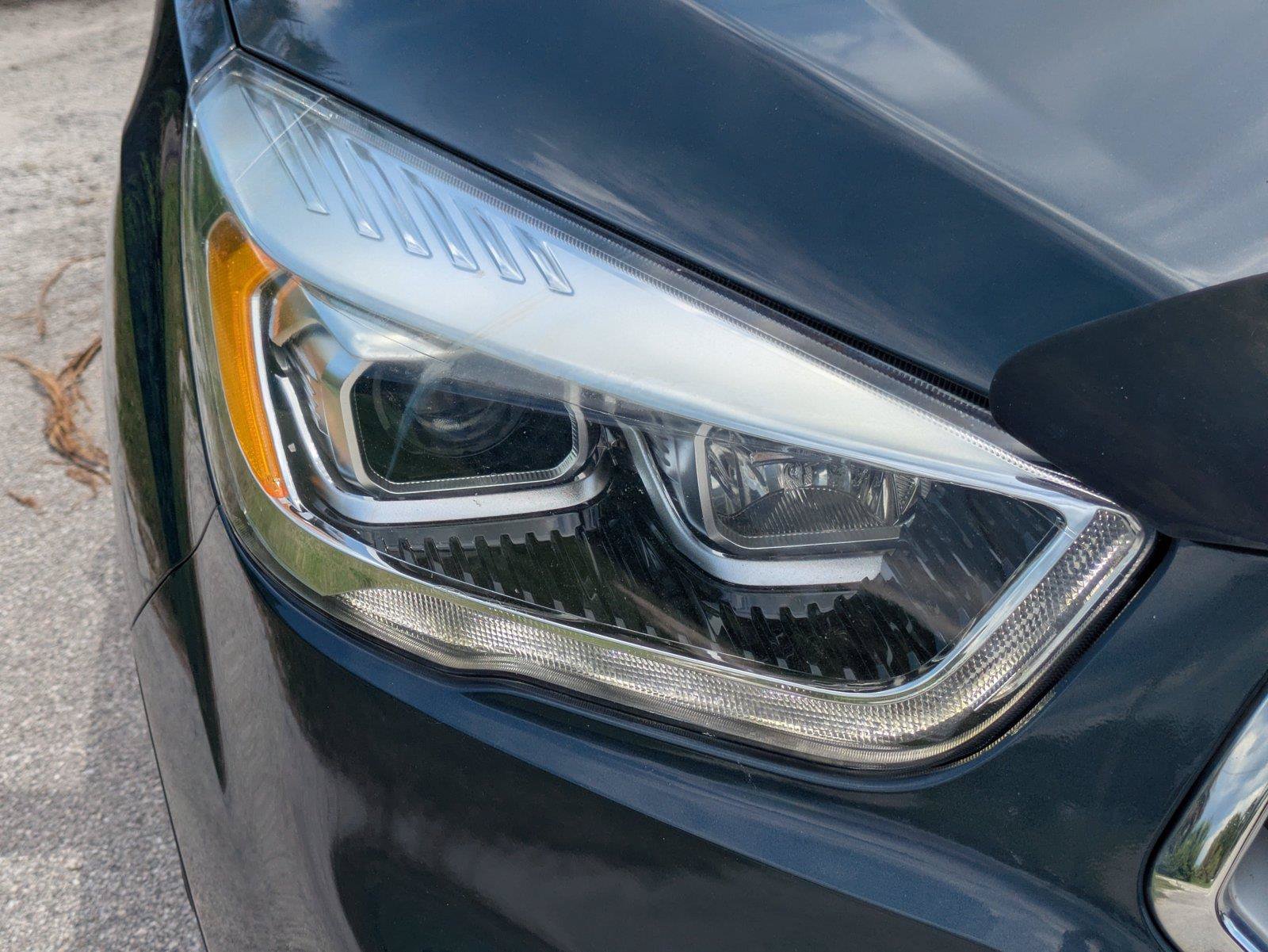 Certified 2019 Ford Escape Titanium AWD/4WD image 11