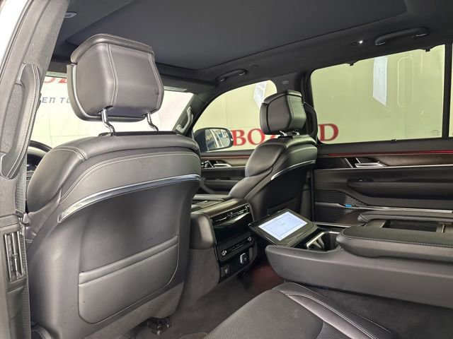 Used 2023 Jeep Grand Wagoneer L 4WD w/ Convenience Group III image 14