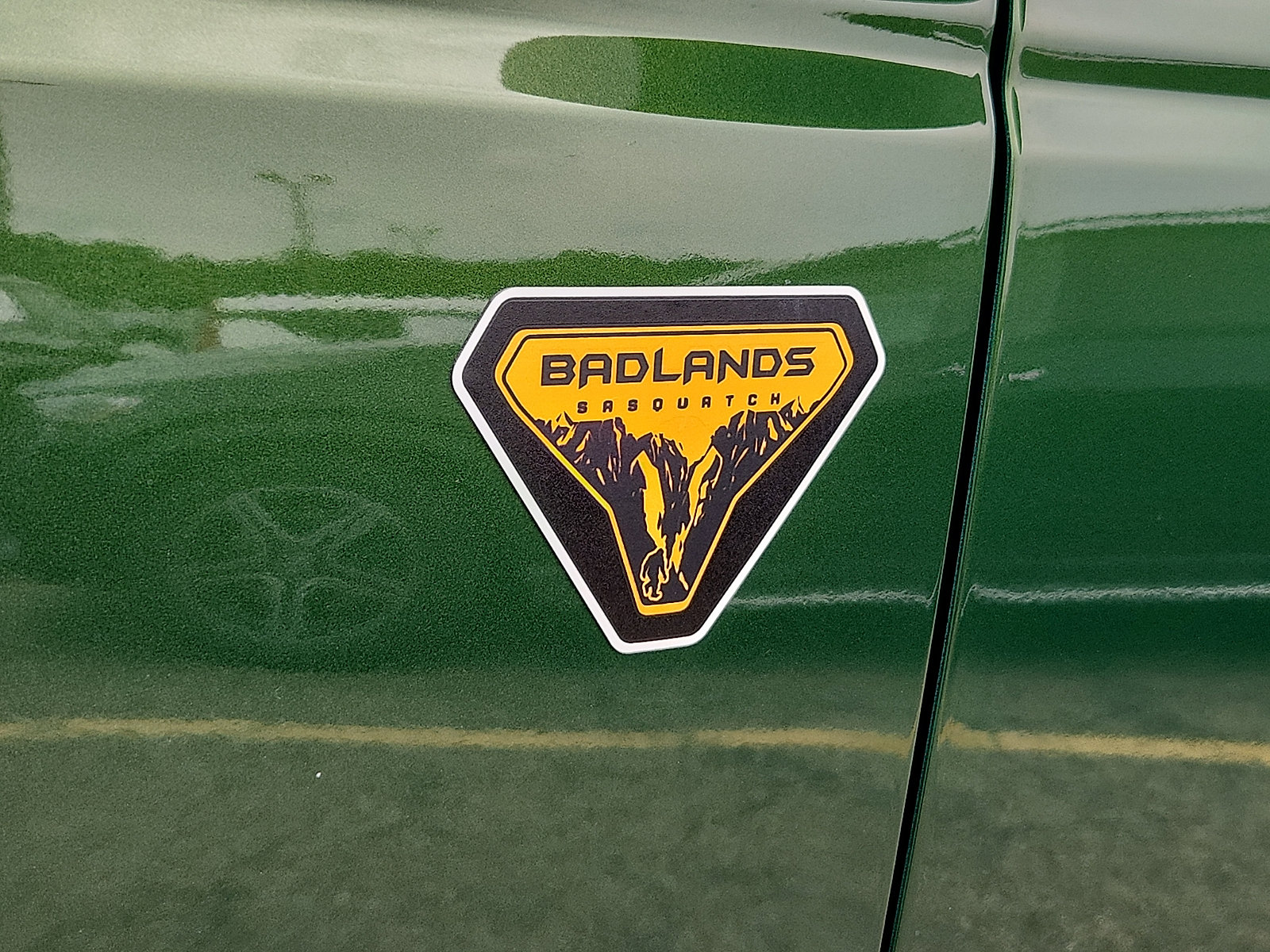 Certified 2025 Ford Bronco Badlands AWD/4WD image 30