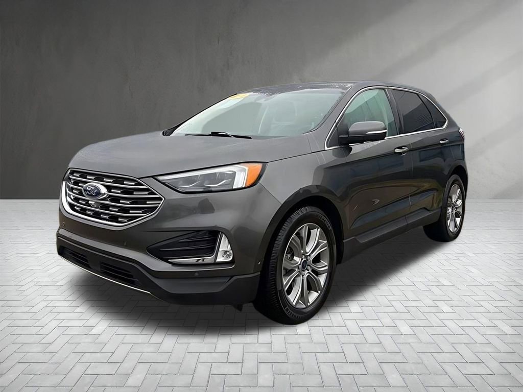 Certified 2019 Ford Edge Titanium w/ Equipment Group 301A image 3