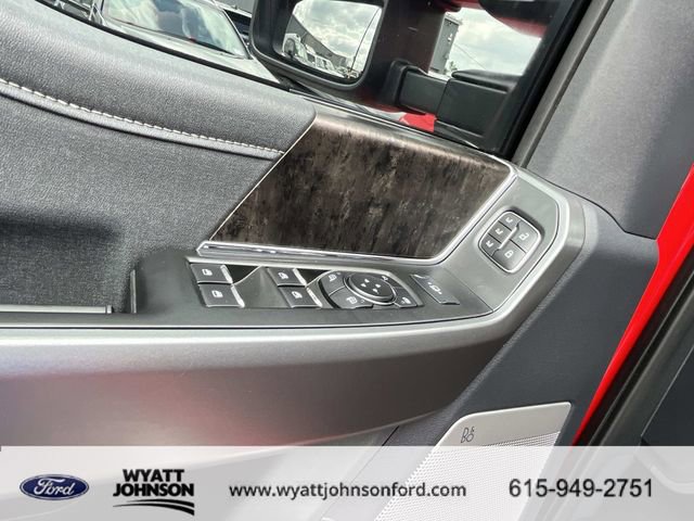 Certified 2025 Ford F450 Lariat w/ Chrome Package image 30