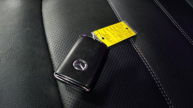 Used 2025 MAZDA CX-5 AWD 2.5 S w/ Preferred Package image 15