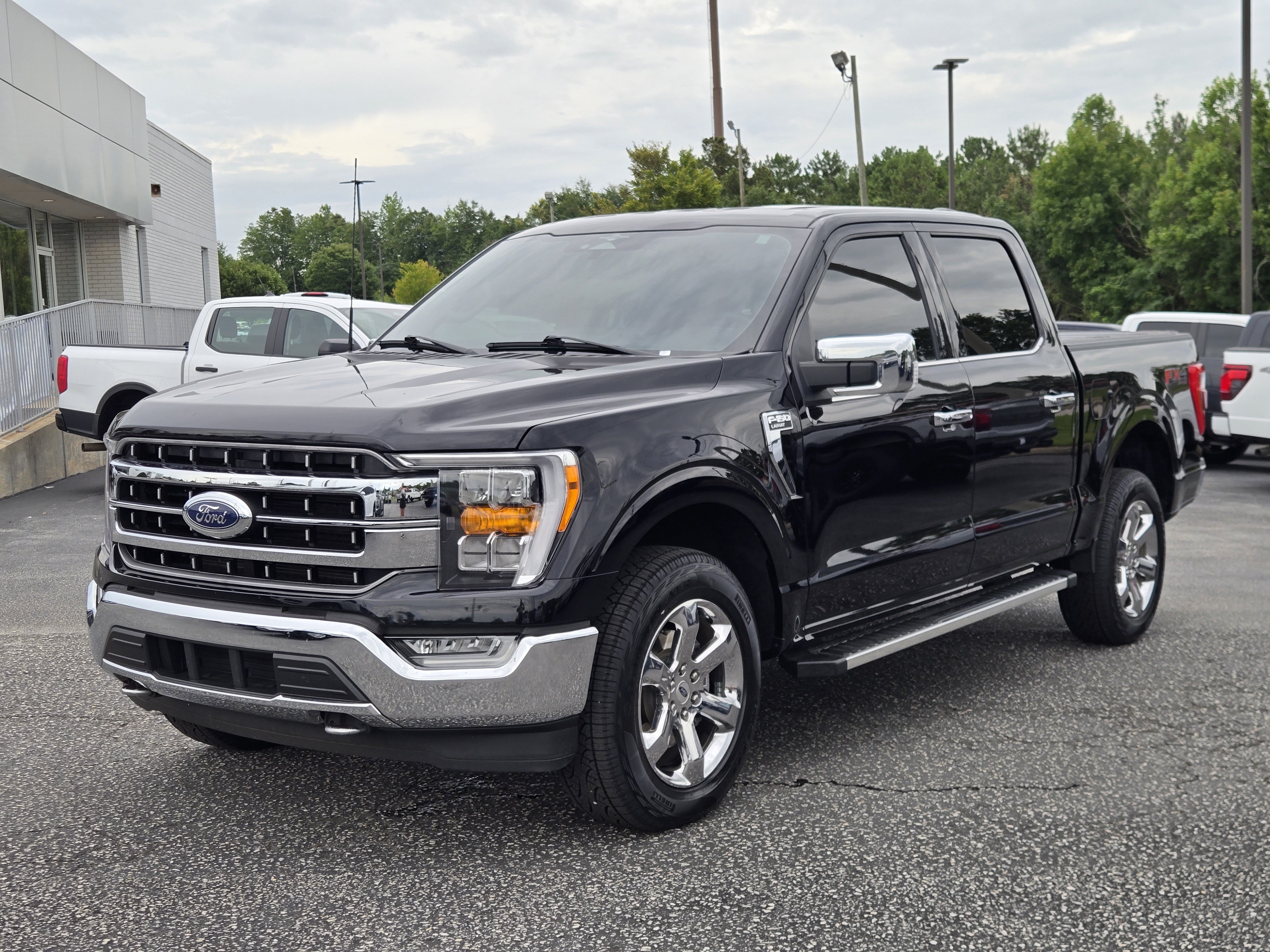 Certified 2023 Ford F150 Lariat w/ Trailer Tow Package AWD/4WD image 2