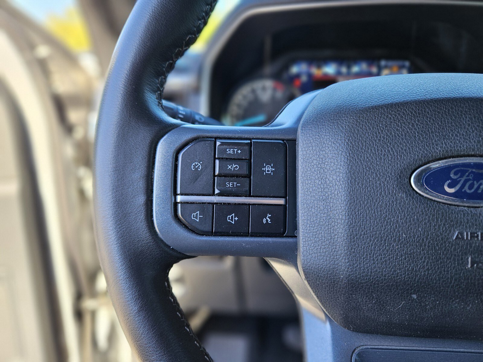 Certified 2023 Ford F150 XLT w/ Equipment Group 302A High image 29