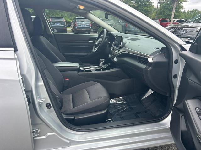 Used 2024 Nissan Altima 2.5 SV FWD image 29