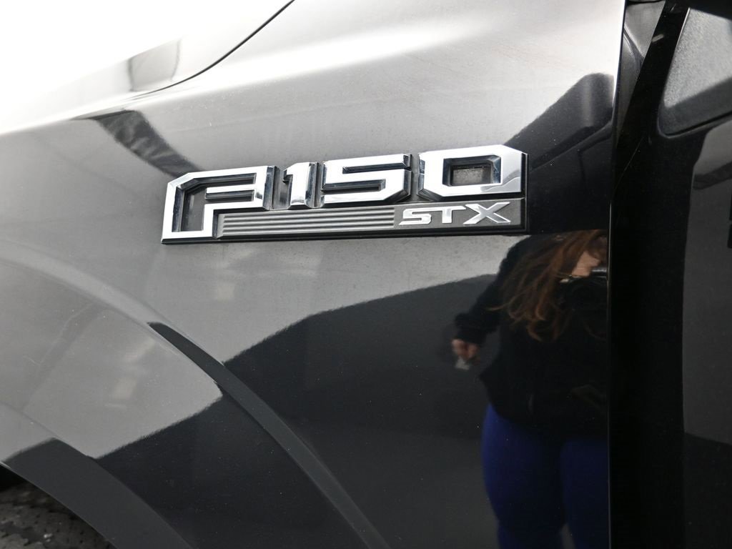 Certified 2019 Ford F150 XL w/ Equipment Group 101A Mid image 25