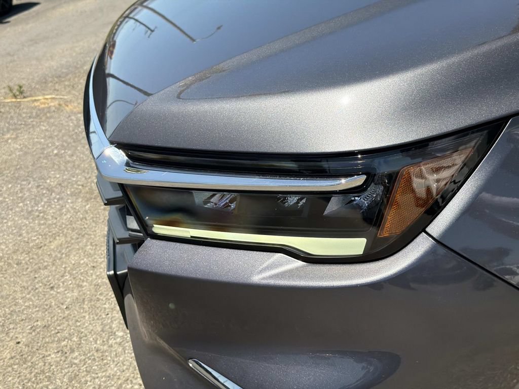 Used 2025 Honda Pilot EX-L image 10