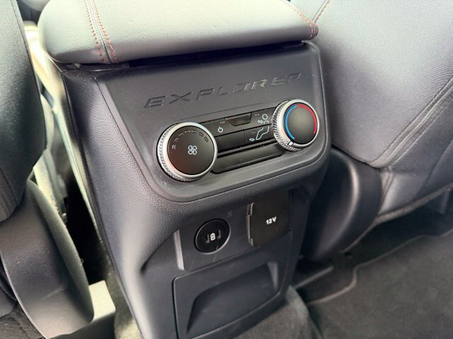 Certified 2025 Ford Explorer Active AWD/4WD image 28