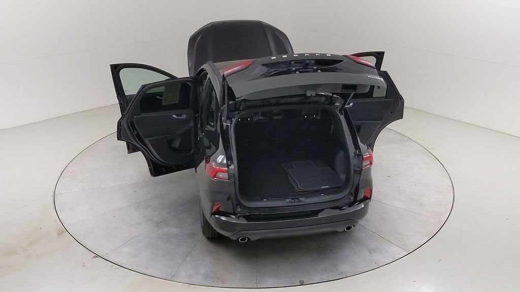 Certified 2023 Ford Escape ST-Line w/ Tech Pack #1 image 50