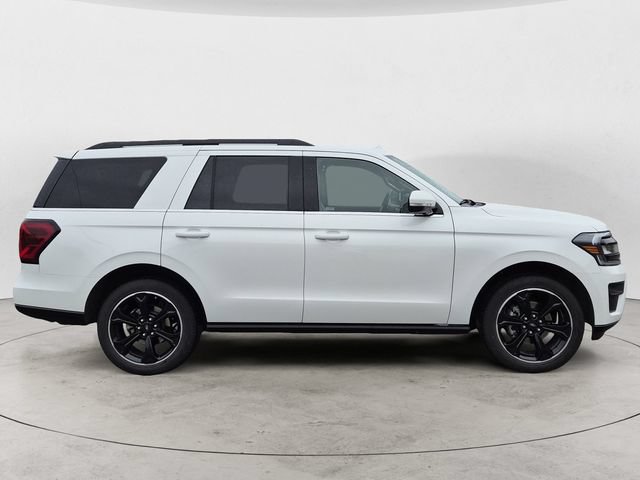 Certified 2024 Ford Expedition Limited AWD/4WD image 4