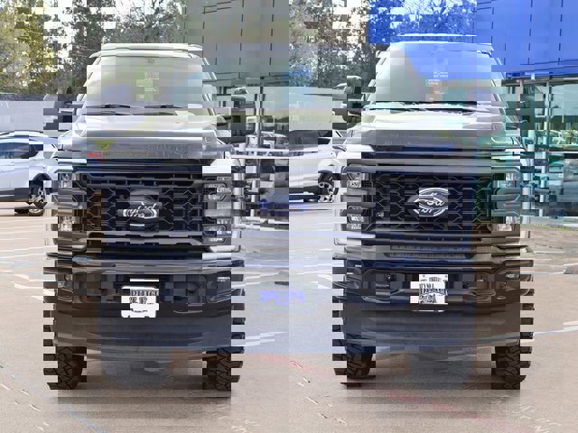 Certified 2023 Ford F250 Lariat w/ Sport Appearance Package image 8