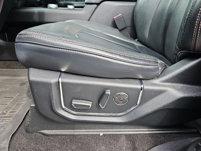 Certified 2019 Ford Expedition Platinum AWD/4WD image 12