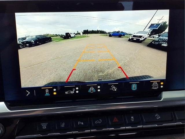 Used 2024 Chevrolet Silverado 2500 LTZ w/ LTZ Plus Package AWD/4WD image 8