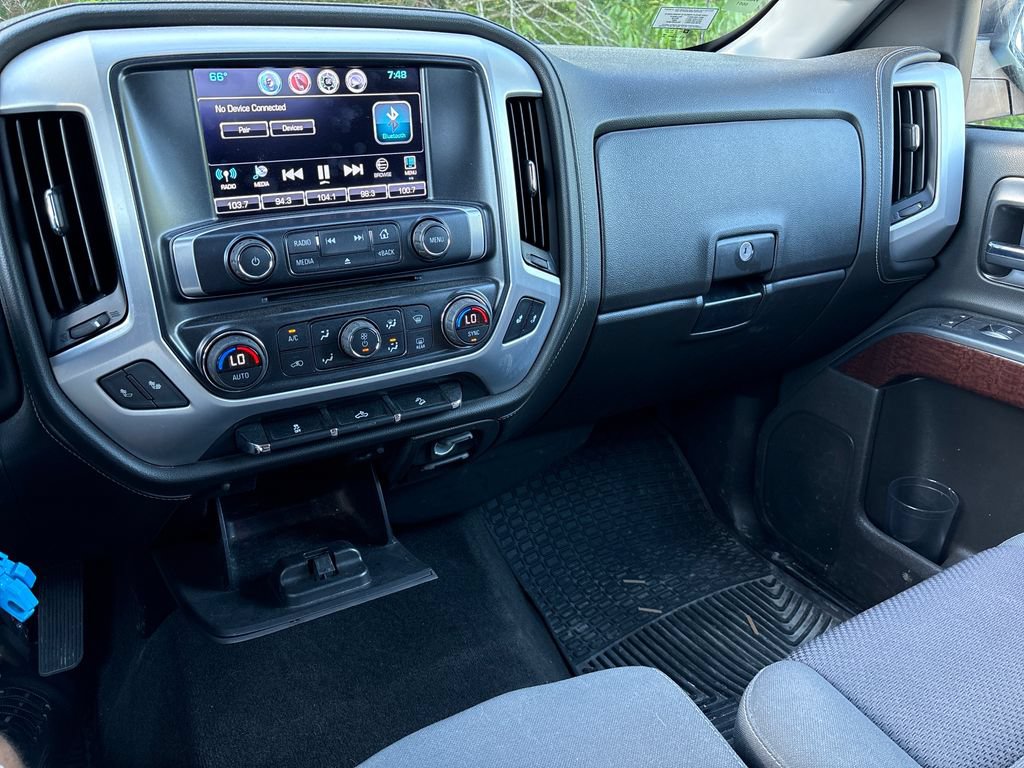Used 2018 GMC Sierra 1500 SLE w/ SLE Value Package AWD/4WD image 8