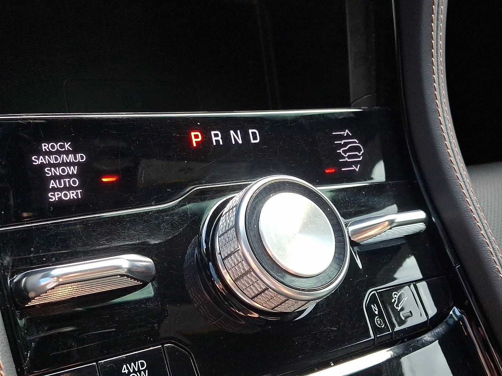 Used 2023 Jeep Grand Cherokee L Summit AWD/4WD image 14
