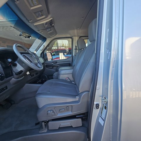 Used 2020 Nissan NV 3500 SV w/ Navigation Package image 11