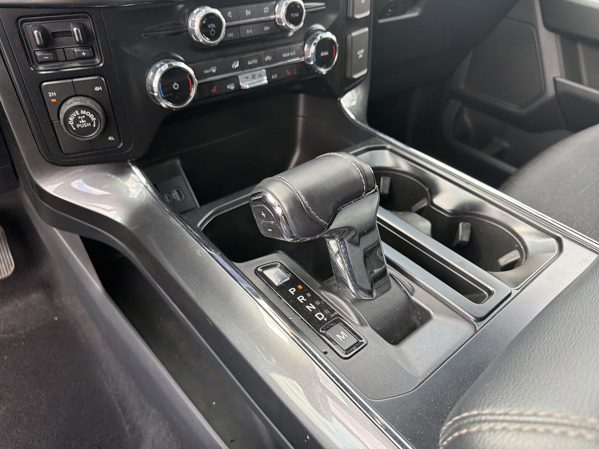 Certified 2023 Ford F150 XLT w/ Equipment Group 302A High image 19