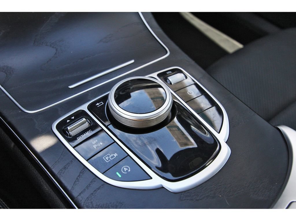 Used 2021 Mercedes-Benz C 300 Sedan image 30