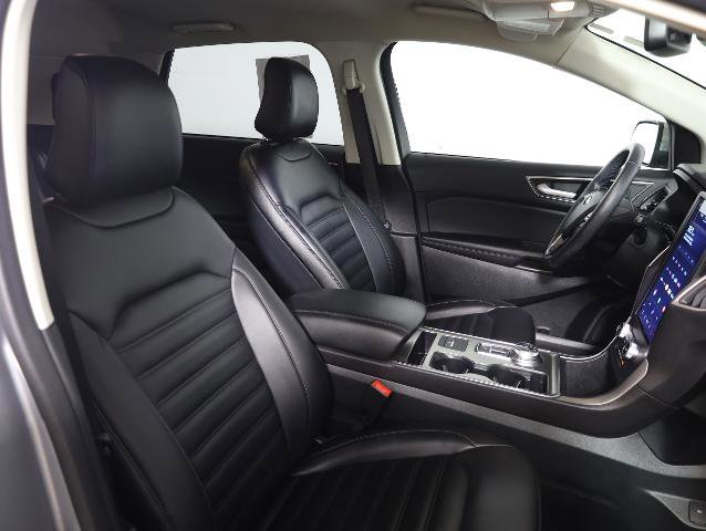 Certified 2022 Ford Edge SEL w/ Convenience Package image 10
