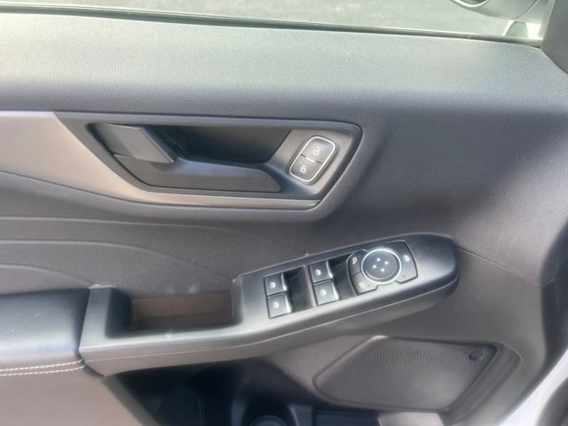 Certified 2023 Ford Escape Active AWD/4WD image 9