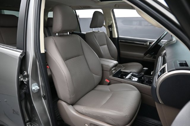 Used 2021 Lexus GX 460 Premium w/ Premium Package AWD/4WD image 37