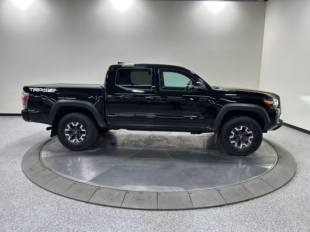 Used 2023 Toyota Tacoma TRD Off-Road w/ TRD Premium Off Road Package image 6