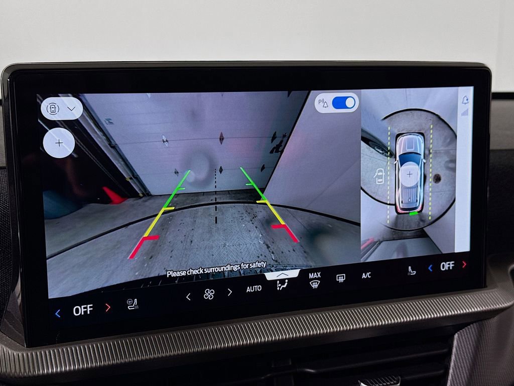 Certified 2025 Ford Explorer ST-Line w/ Premium Package image 14