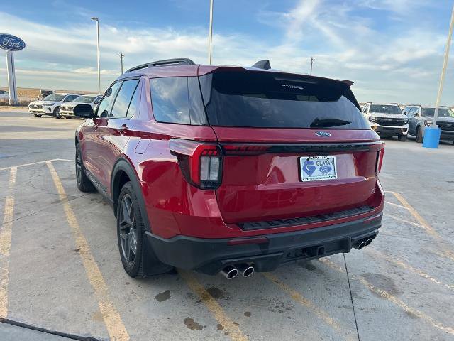 Certified 2025 Ford Explorer ST image 3