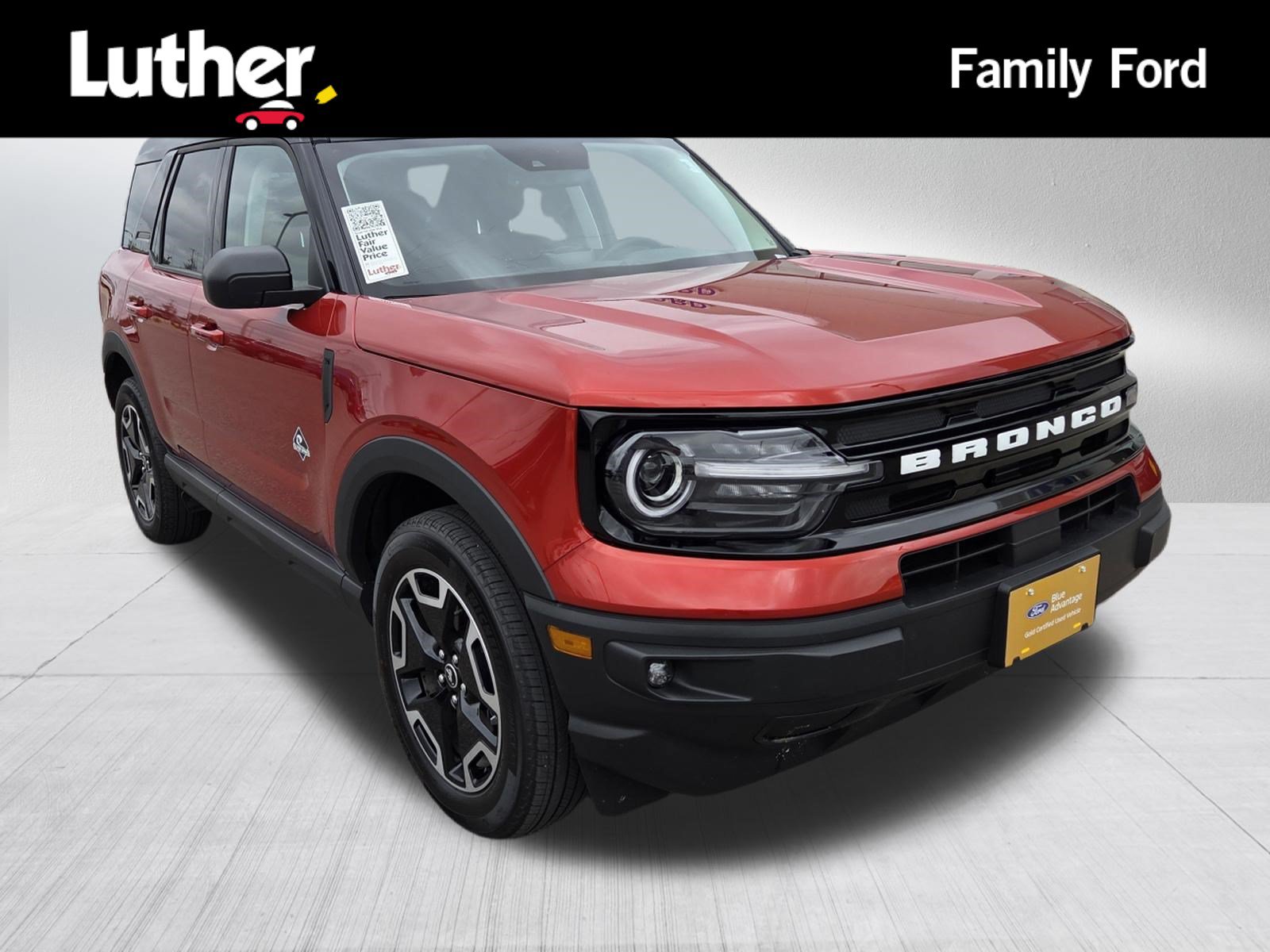 Certified 2023 Ford Bronco Sport Outer Banks w/ Tech Package AWD/4WD image 1