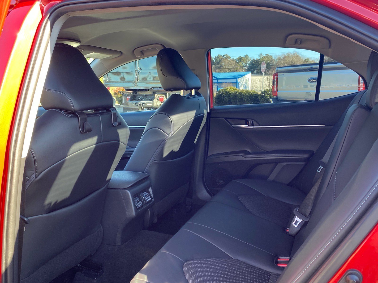 Used 2022 Toyota Camry XSE image 22