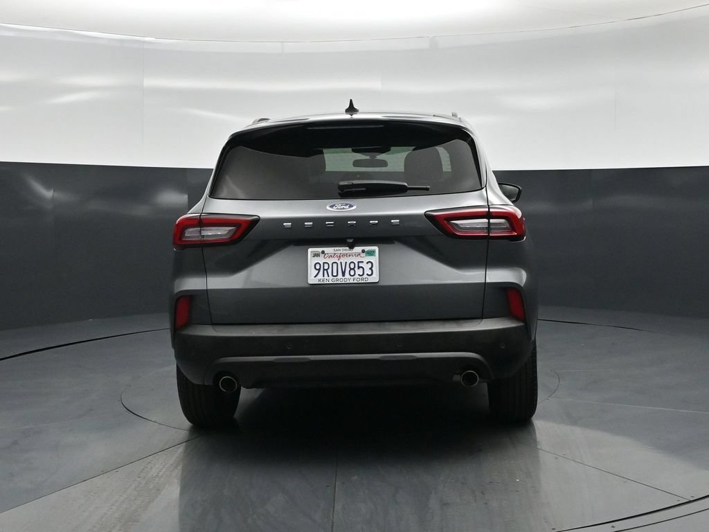 Certified 2025 Ford Escape ST-Line w/ Tech Pack #1 FWD image 23