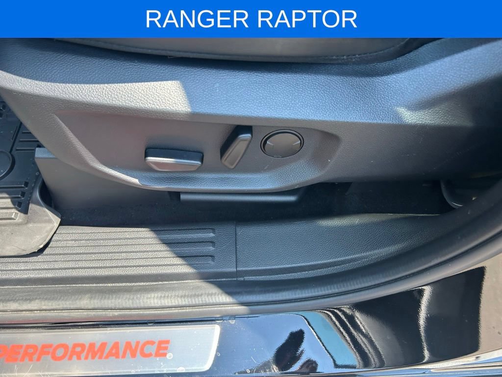 Certified 2024 Ford Ranger Raptor AWD/4WD image 15