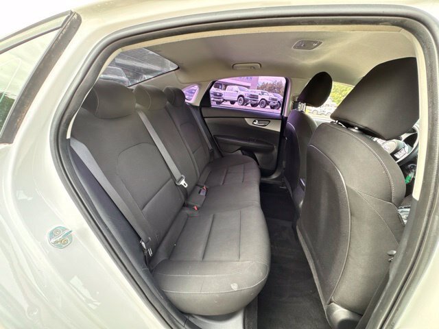 Used 2021 Kia Forte LXS FWD image 22