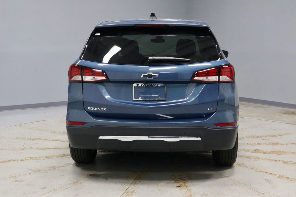 Used 2024 Chevrolet Equinox LT w/ LPO, Floor Liner Package image 4