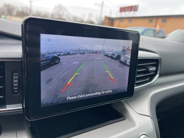 Certified 2024 Ford Explorer XLT w/ Equipment Group 202A image 14