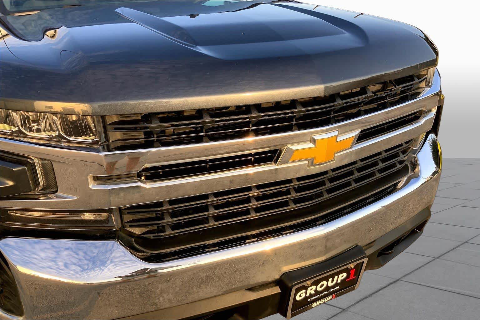Used 2021 Chevrolet Silverado 1500 LT AWD/4WD image 29