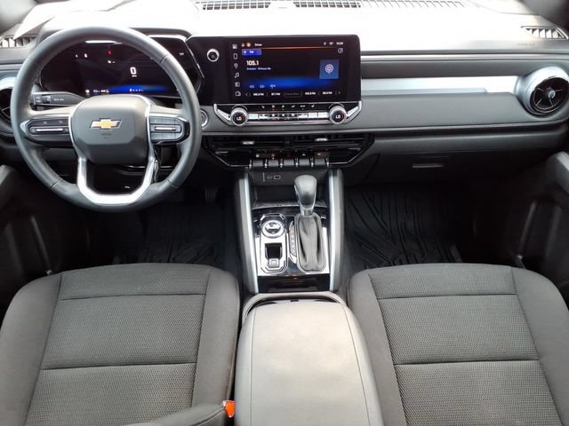 Used 2024 Chevrolet Colorado LT w/ LT Convenience Package II AWD/4WD image 9